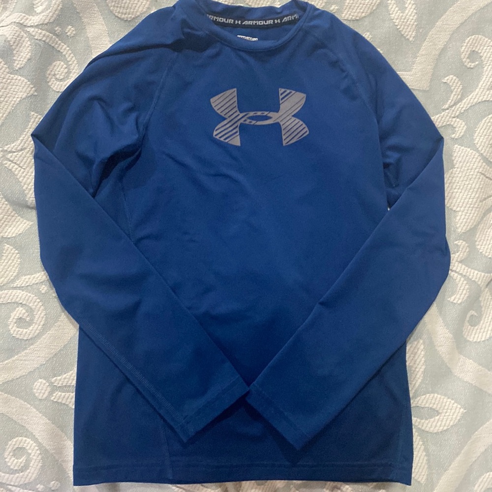 Under armor fitted long sleeve